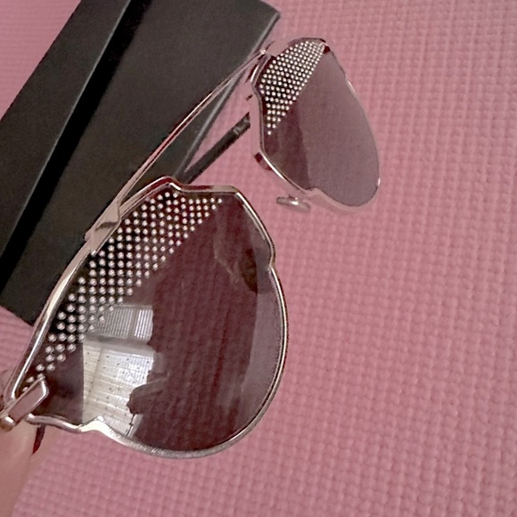 ❤️ Final Sale! Dior So Real Sunglasses - Picture 3 of 9